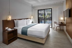 Quest Hotel Tagaytay, Talisay